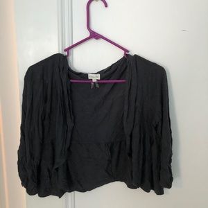 COPY - Cropped shrug